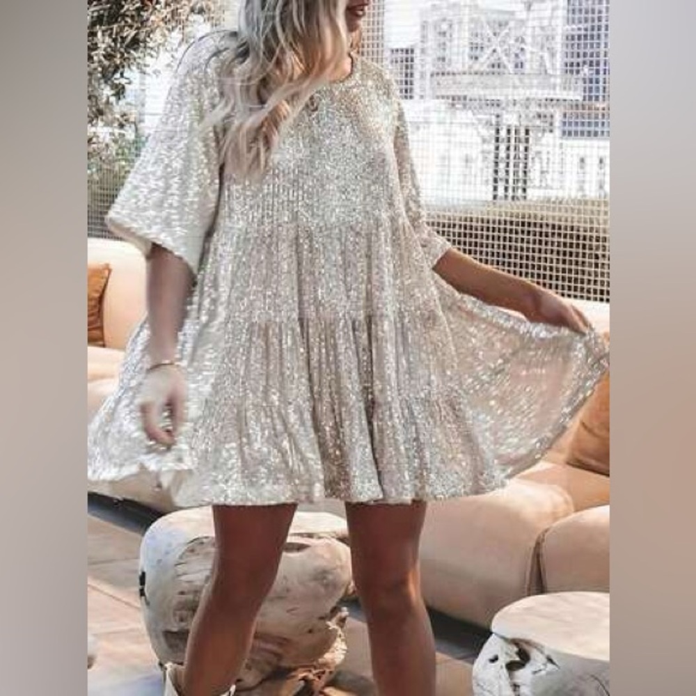NWT Women Silver Sequin Round Neck Half Sleeve Loose Babydoll Taylor Swift Dress